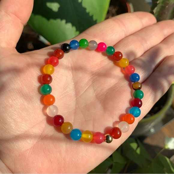 ๐ NWT ๐ Happy Beads โ๏ธ Healing Energy Power Gemstone Agate Crystal Bracelet ๐ - Picture 4 of 9